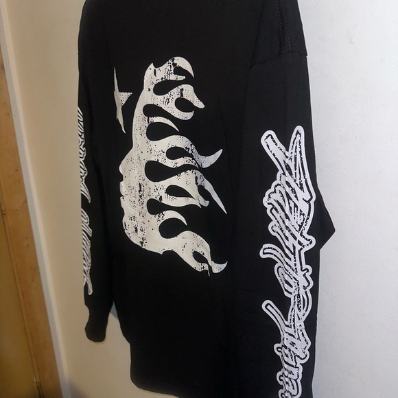 Hellstar Black Graphic Long Sleeve Tee - Picture 5 of 5